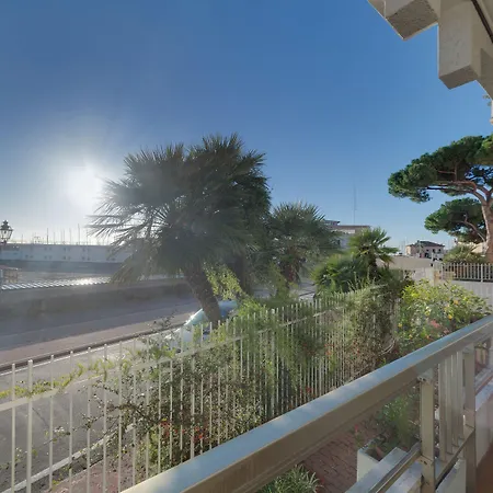 Apart Otel Dei Due Porti Sanremo