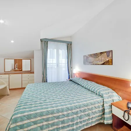 Aparthotel Dei Due Porti Sanremo