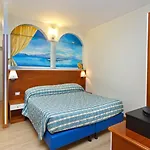 Aparthotel Dei Due Porti 3*