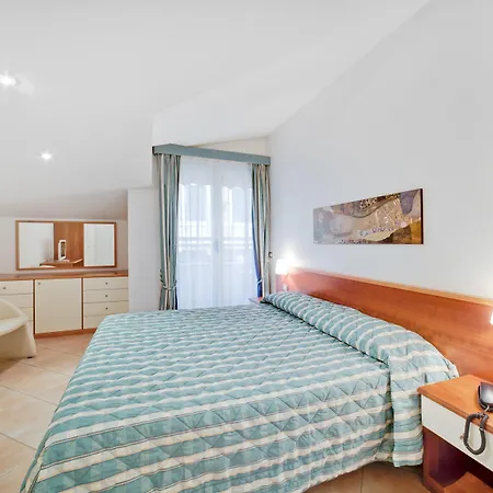 Aparthotel Dei Due Porti Sanremo