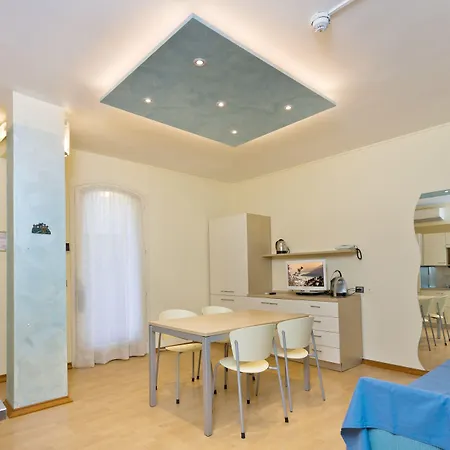 レジデンス デイ ドゥエ ポルティ 3*