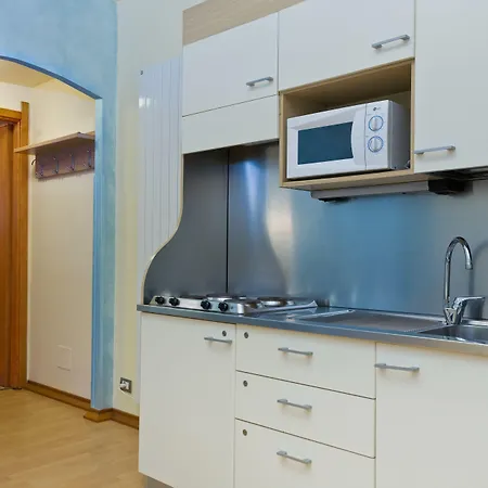 アパートホテル レジデンス デイ ドゥエ ポルティ サンレモ