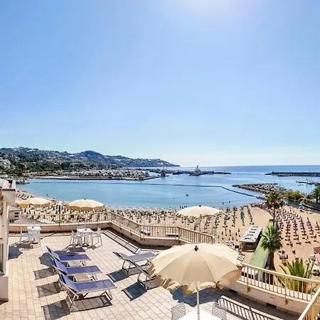 Dei Due Porti Aparthotel Sanremo