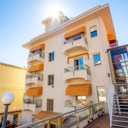 Dei Due Porti Aparthotel