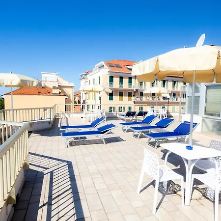 Dei Due Porti Aparthotel