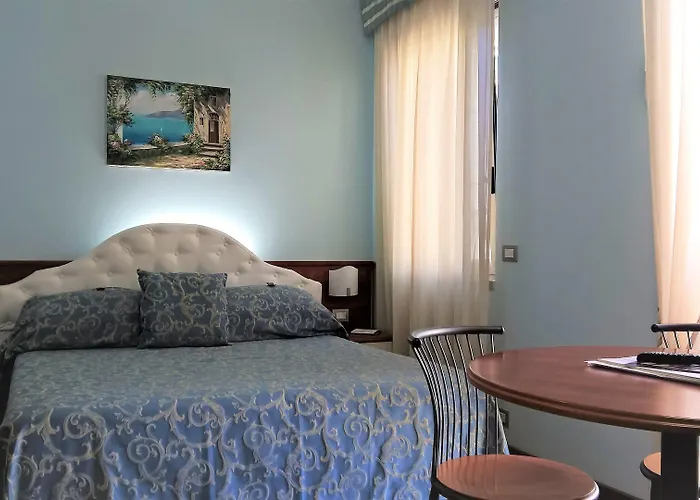 迪都耶波尔帝住宅酒店 3*